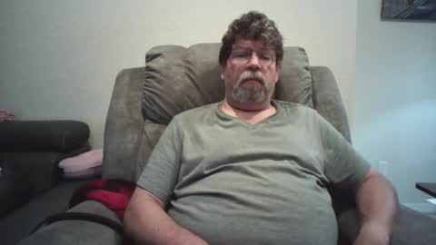 Snapshot of stee39341 chatting on November 9, 8:07 pm Send me pics or inquiries Stee393416 online show from November 9, 8:07 pm