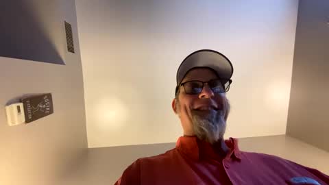 Snapshot of steel259373 chatting on October 1, 12:00 pm steel259373 online show from October 1, 12:00 pm