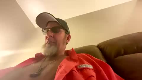 Snapshot of steel259373 chatting on October 14, 3:51 am steel259373 online show from October 14, 3:51 am