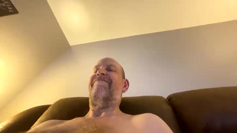 Snapshot of steel259373 chatting on April 26, 12:08 am steel259373 online show from April 26, 12:08 am