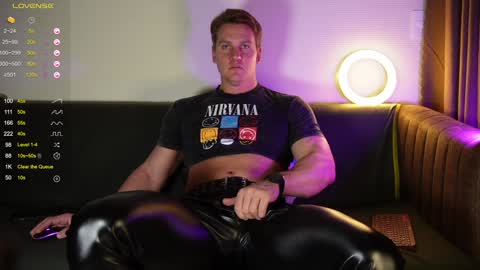 Steeve online show from December 15, 3:02 am