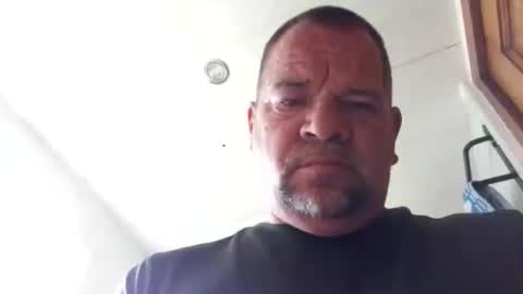 Snapshot of stefan185 chatting on June 1, 8:49 am stefan185 online show from June 1, 8:49 am