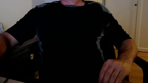 Snapshot of stefan2580 chatting on July 31, 6:40 pm Stefan online show from July 31, 6:40 pm