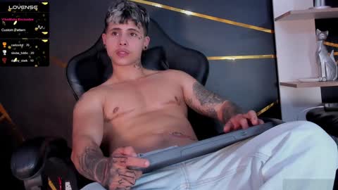 Wonder  online show from January 25, 7:28 pm