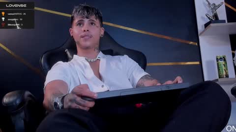 Wonder  online show from February 8, 8:42 pm