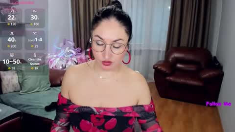 StefanaWinter online show from April 30, 11:05 am