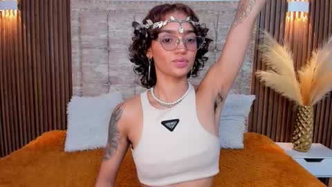 Snapshot of stefania_paz chatting on September 15, 8:31 pm Stefania online show from September 15, 8:31 pm