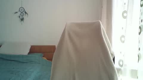 Snapshot of stefanikis chatting on September 28, 8:31 am Stefanos online show from September 28, 8:31 am