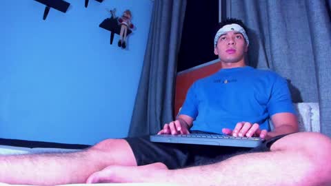 Snapshot of stefann_salvatore chatting on January 19, 1:10 am Stefann Salvatore online show from January 19, 1:10 am