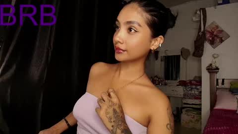 Im MiaIts my first day here  online show from October 20, 12:00 am