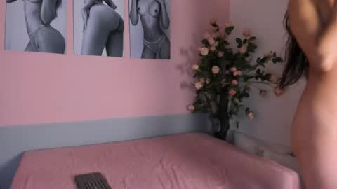 Snapshot of stefany_gonzales_ chatting on November 23, 12:38 pm Stefany online show from November 23, 12:38 pm