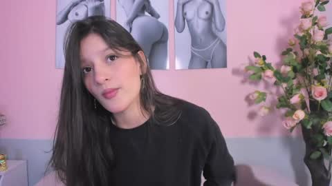 Snapshot of stefany_gonzales_ chatting on June 5, 12:22 pm Stefany online show from June 5, 12:22 pm