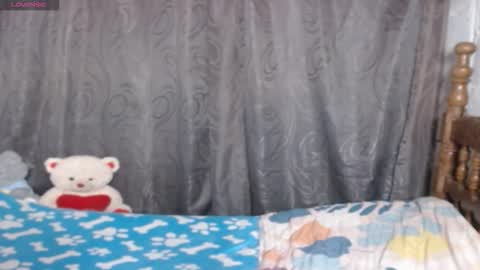 stefany_pablo1 online show from November 9, 1:42 pm