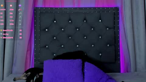 Snapshot of steff_olsen chatting on May 6, 7:08 pm steff_olsen online show from May 6, 7:08 pm