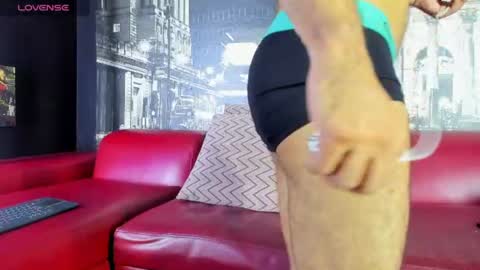 Snapshot of steffanxxll chatting on July 3, 4:19 am ---steffan--- online show from July 3, 4:19 am