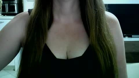 Snapshot of stefffa8009 chatting on August 1, 10:19 pm stefffa8009 online show from August 1, 10:19 pm