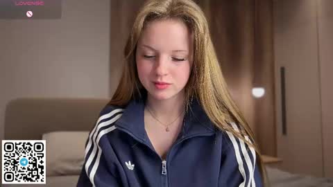 STEFI  Streams every day from 10 PM GTM1  online show from April 30, 10:03 pm