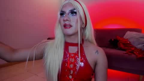 Snapshot of stefy_bratz chatting on February 14, 3:25 am Stefany Bratz online show from February 14, 3:25 am