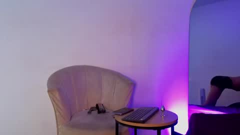 Snapshot of steicy_torres chatting on June 16, 1:03 pm Steicy online show from June 16, 1:03 pm
