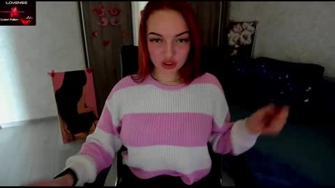 Snapshot of stella__cox chatting on February 21, 8:07 am Stella  Cox online show from February 21, 8:07 am