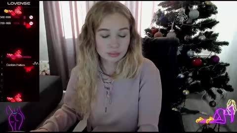Stella  Cox online show from January 18, 12:31 pm