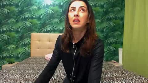 Snapshot of stella_john chatting on January 20, 5:48 am Stella John online show from January 20, 5:48 am