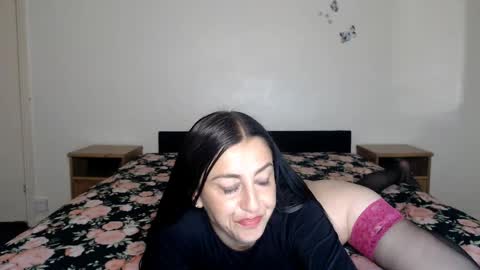 Snapshot of stella_john chatting on June 3, 3:31 am Stella John online show from June 3, 3:31 am