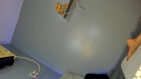 Snapshot of stella_siner chatting on May 10, 5:01 am Stella Siner online show from May 10, 5:01 am