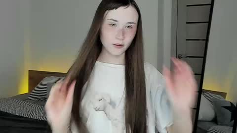 stella_sunny online show from May 9, 9:31 pm