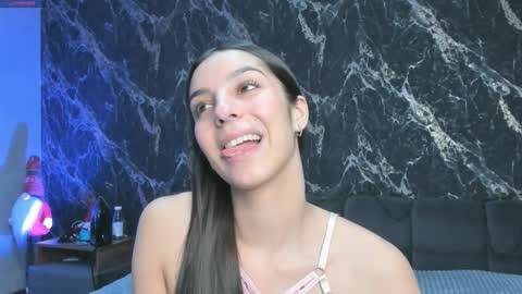 Snapshot of stella_torres chatting on February 11, 4:50 am Stella online show from February 11, 4:50 am