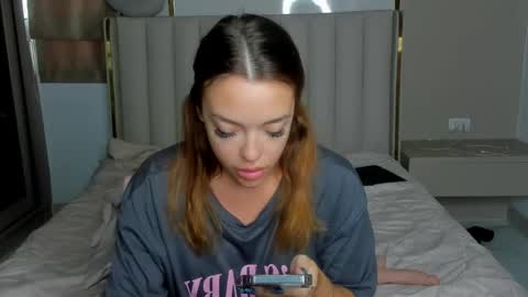 Snapshot of stellaa_queen chatting on May 4, 12:06 am stella online show from May 4, 12:06 am