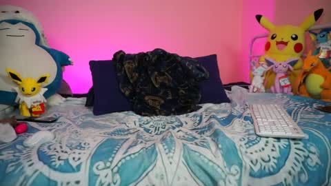 Snapshot of stellacinderella chatting on May 13, 2:03 pm StellaCinderella online show from May 13, 2:03 pm