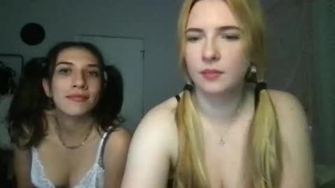 stelladams online show from May 5, 4:20 am