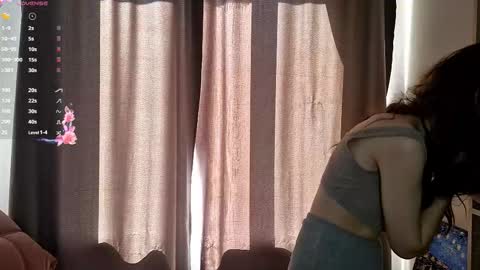 Stella online show from October 17, 8:39 am