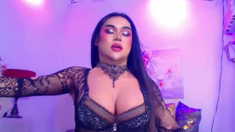 CALL ME STELLA online show from May 2, 6:18 am