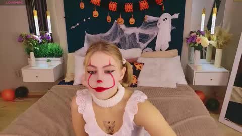 Snapshot of stellahaart chatting on October 30, 5:53 am Stella 3 online show from October 30, 5:53 am