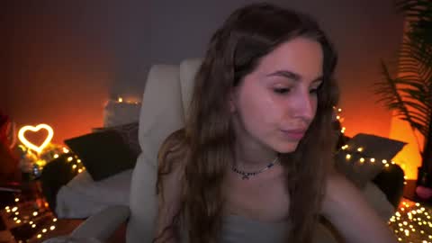 Snapshot of stellahoneywell chatting on May 14, 1:07 pm stellahoneywell online show from May 14, 1:07 pm