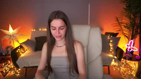 Snapshot of stellahoneywell chatting on June 4, 7:03 am stellahoneywell online show from June 4, 7:03 am