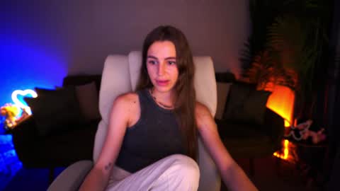 Snapshot of stellahoneywell chatting on June 27, 1:06 pm stellahoneywell online show from June 27, 1:06 pm