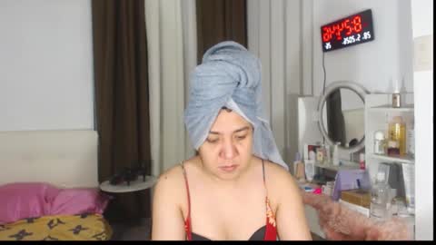 Snapshot of stellahugets chatting on May 28, 12:24 pm Stella online show from May 28, 12:24 pm