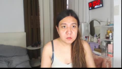 Snapshot of stellahugets chatting on June 18, 9:14 am Stella online show from June 18, 9:14 am