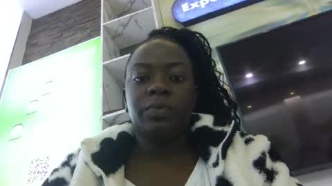 stelpa online show from December 2, 7:47 am