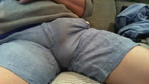 Snapshot of stemee chatting on January 30, 8:21 pm marriedsecretcrotchwatcher online show from January 30, 8:21 pm