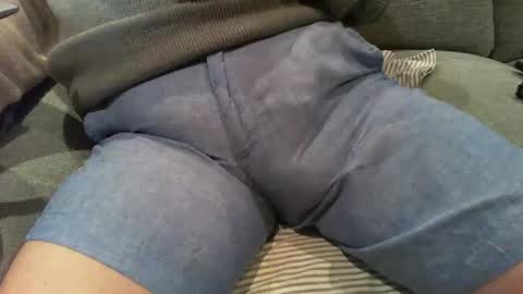 Snapshot of stemee chatting on February 14, 6:37 pm marriedsecretcrotchwatcher online show from February 14, 6:37 pm