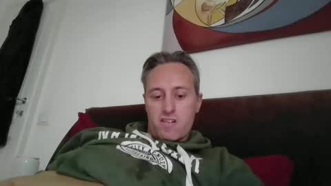 sten015 online show from November 27, 1:35 pm