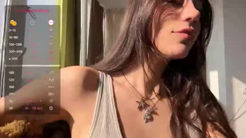 michelle and max  online show from November 7, 10:04 am