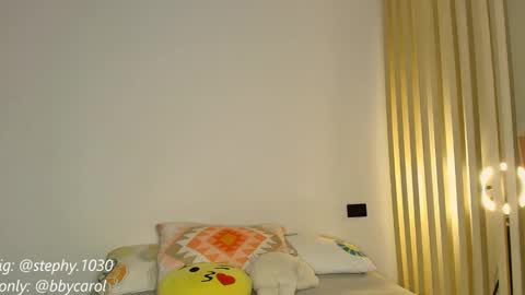 Snapshot of steph_y1030 chatting on February 5, 11:28 pm stephany online show from February 5, 11:28 pm