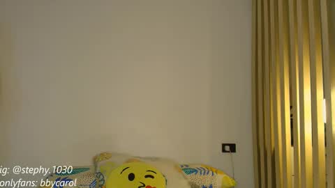 Snapshot of steph_y1030 chatting on October 23, 2:55 am stephany online show from October 23, 2:55 am