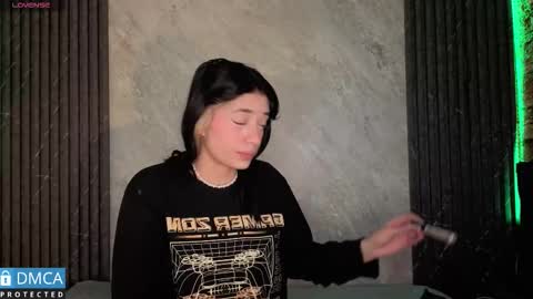 Stepha online show from December 16, 11:04 am