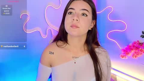 Emma online show from February 7, 10:13 pm